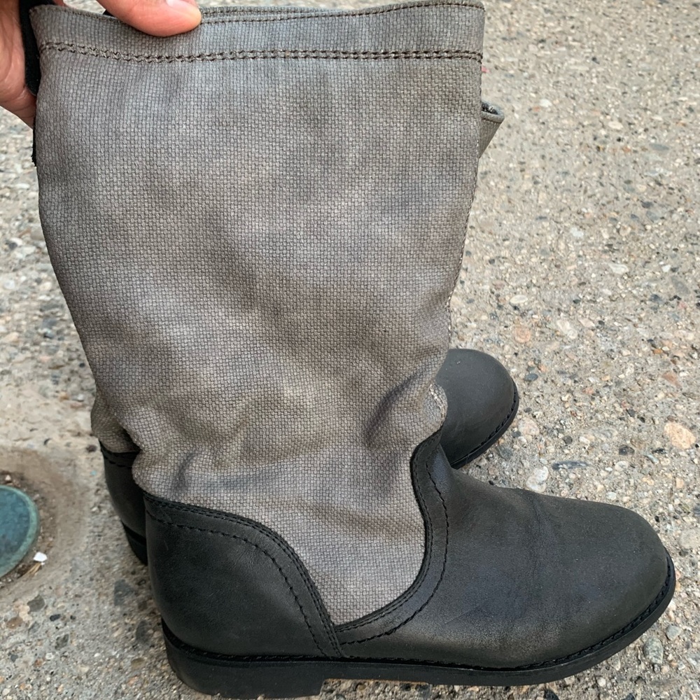 Olukai tall boots